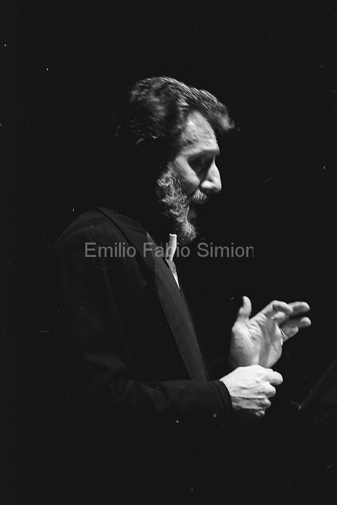 Arrigo Lora Totino  - Futura Poesia Sonora - Teatro Gerolamo, Milano 1982