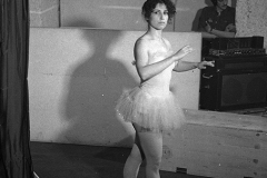 Valeria Magli - La signorina Richmond, tratta da Le ballate della signorina Richmond di  Nanni Balestrini - Teatro Out Off - Milano 1978